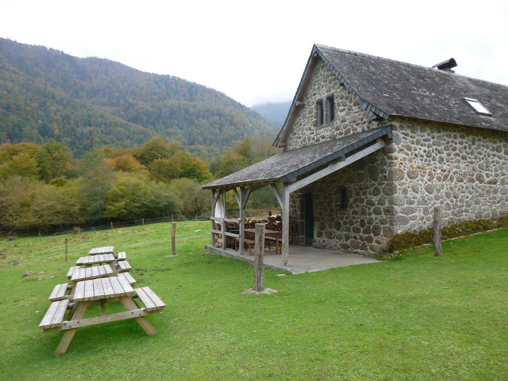 Les Chalets De La Foret D'Issaux Osse-en-Aspe Dış mekan fotoğraf