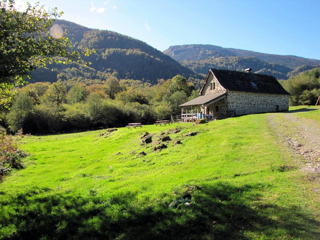 Les Chalets De La Foret D'Issaux Osse-en-Aspe Dış mekan fotoğraf